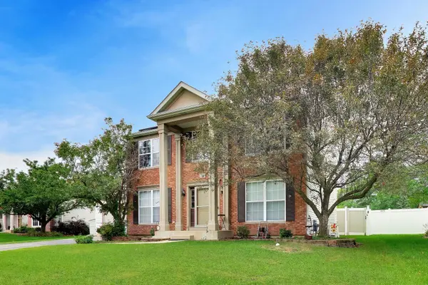 871 Tiffany Farms RD, Antioch, IL 60002