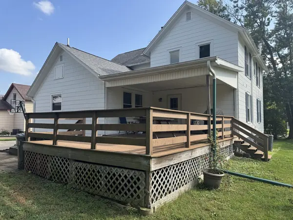 523 E Wells ST, Geneseo, IL 61254
