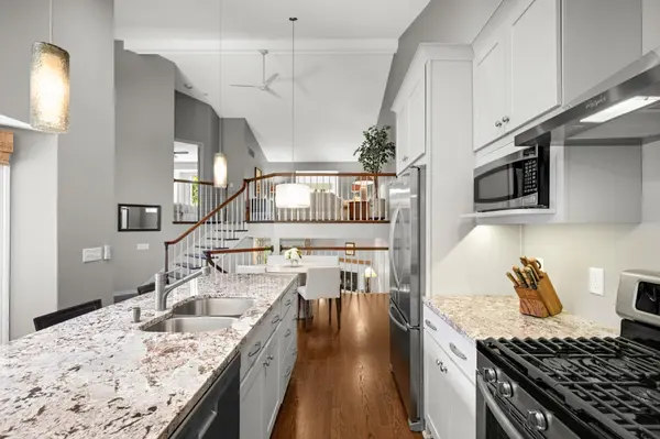 11887 Minnetonka BLVD, Minnetonka, MN 55305