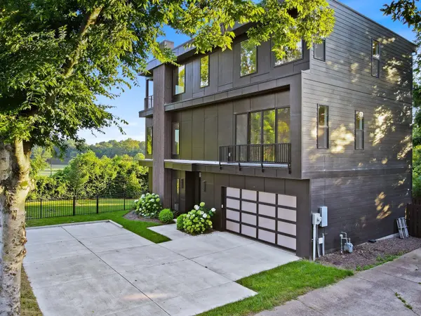 189 53rd Ave #N, Nashville, TN 37209
