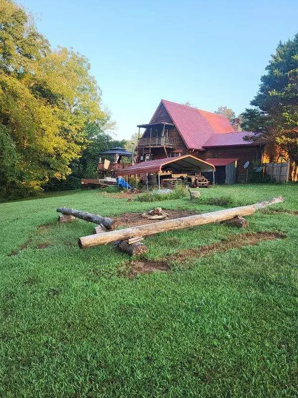 598 County Road 405, Madisonville, TN 37354