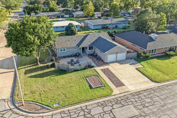 840 Millwood Dr., Salina, KS 67401