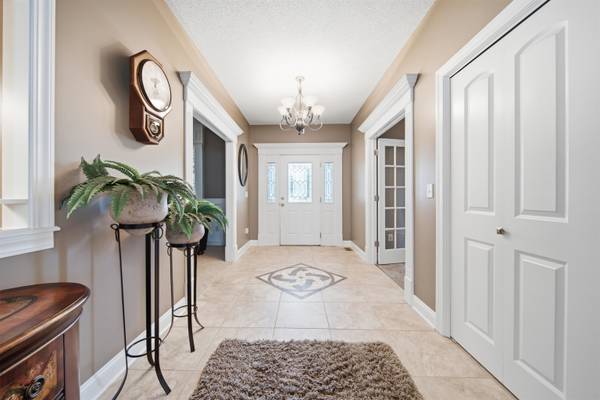 10009 W Lydia Ct, Wichita, KS 67209