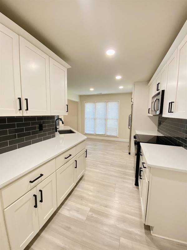 113 Riverrun DR, Spartanburg, SC 29303