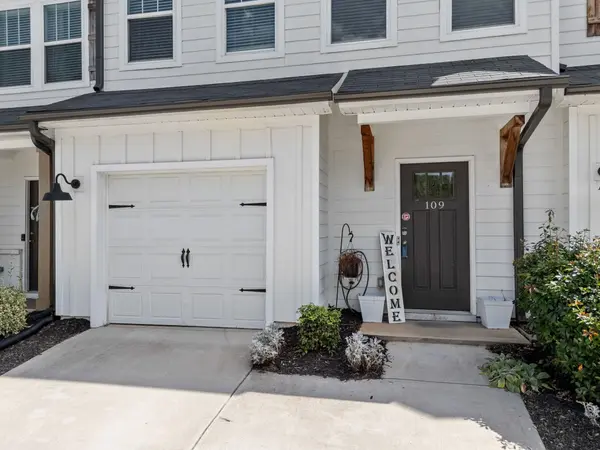 109 Grey Oak TRL, Greer, SC 29650