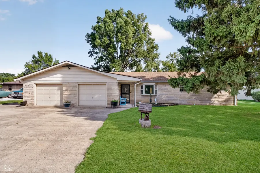 10420 Bradford RD, Avon, IN 46123