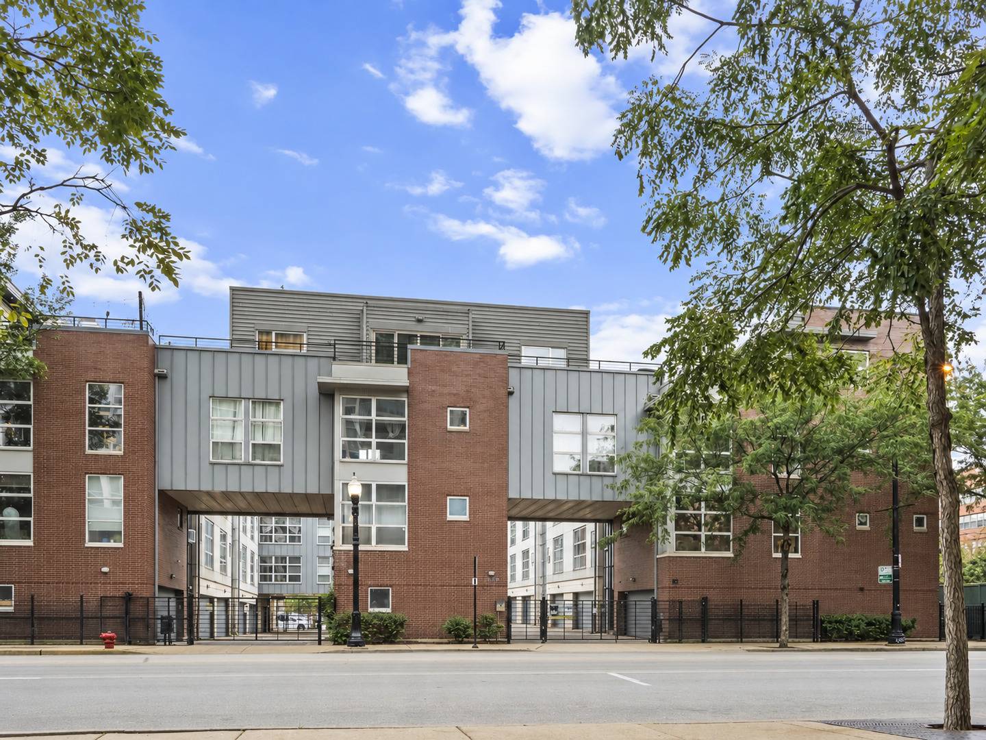 1808 S Michigan AVE #31, Chicago, IL 60616