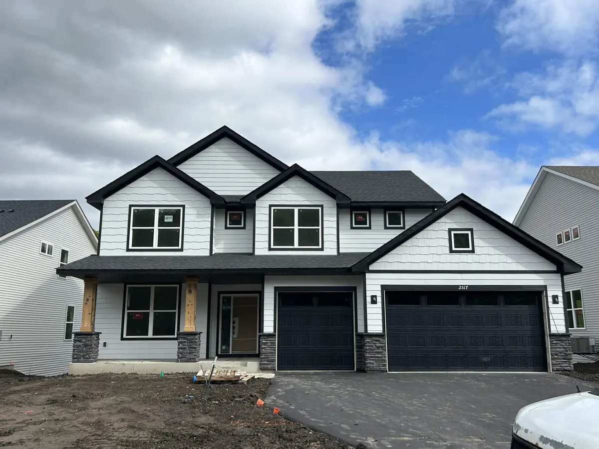 2517 Rock Elm RD, Shakopee, MN 55379
