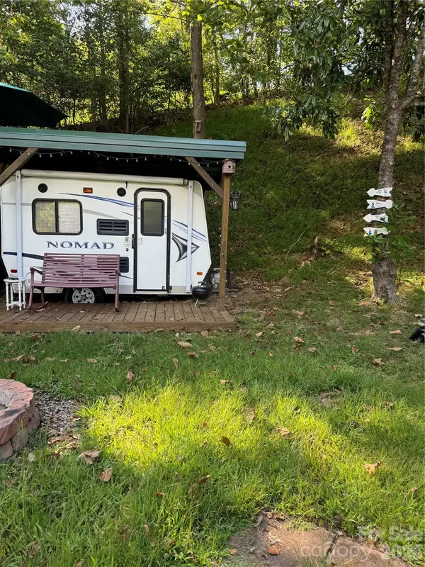 49 Ramsey RD, Marshall, NC 28753
