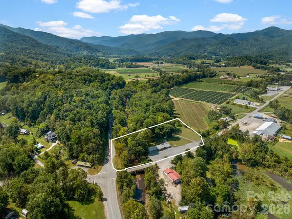 6306 Pigeon RD, Canton, NC 28716