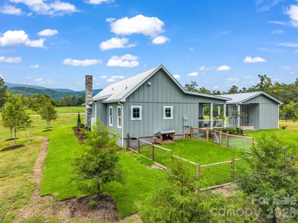 2255 Lake Adger RD, Mill Spring, NC 28756