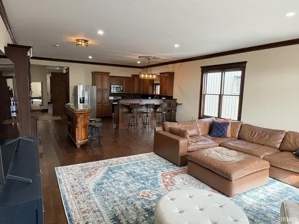 114 W Walnut ST #201, Kokomo, IN 46901