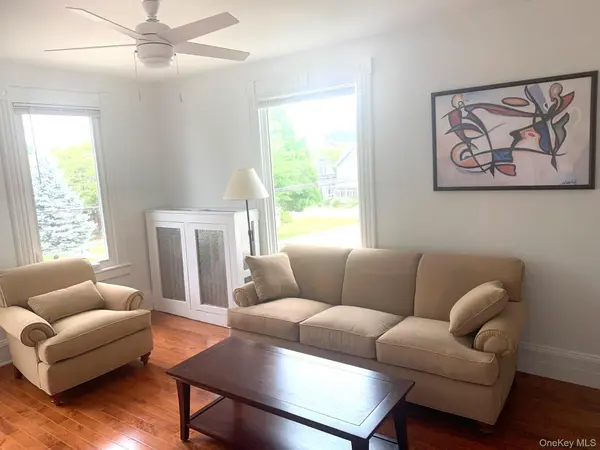 61 Schenck AVE, Beacon, NY 12508
