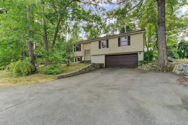 47 Jean DR, Cortlandt Manor, NY 10567
