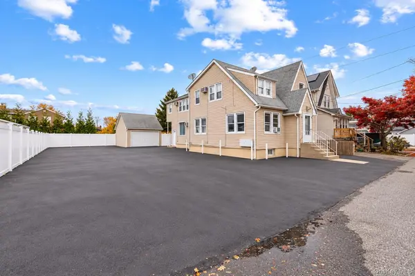 Address not disclosed, West Islip, NY 11795