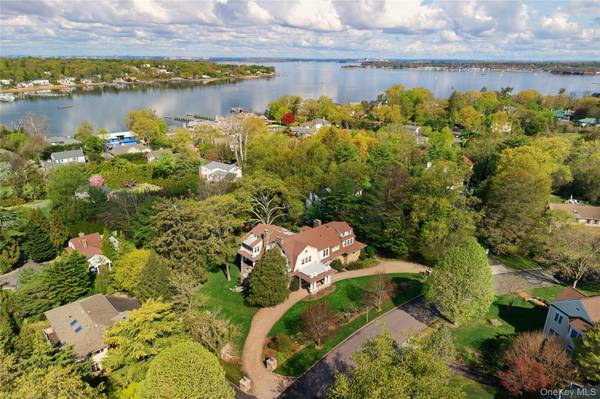 25 West DR, Manhasset, NY 11030