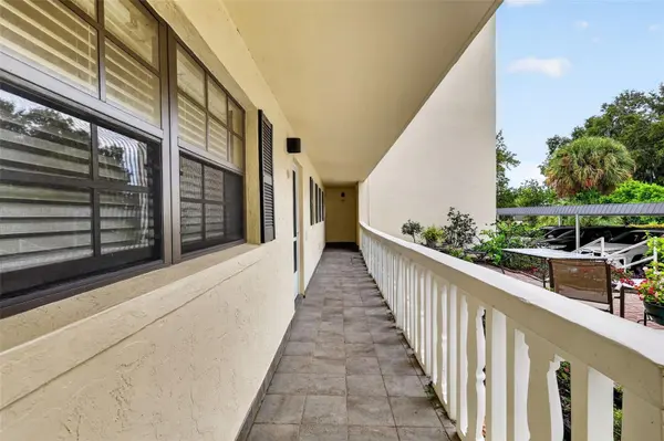 101 N GRANDVIEW ST #111, Mount Dora, FL 32757