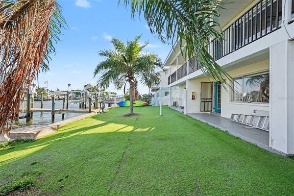 515 129TH AVE E, Madeira Beach, FL, 33708 photo 21