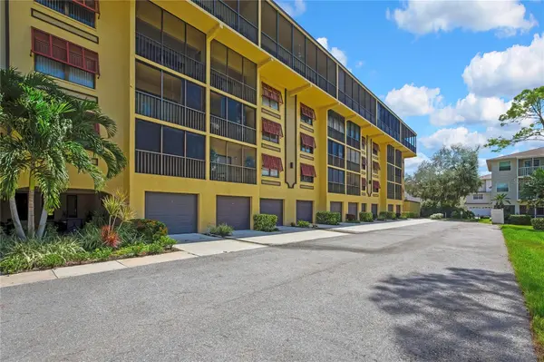 5775 PARK ST N #402, St Petersburg, FL 33709