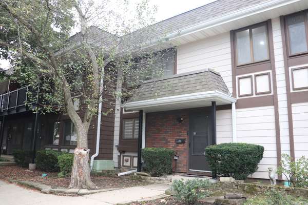 1249 Court C, Hanover Park, IL 60133