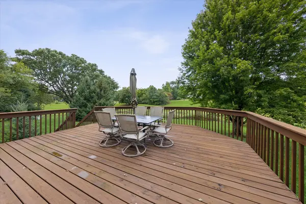 2146 Oak CT, Naperville, IL 60565
