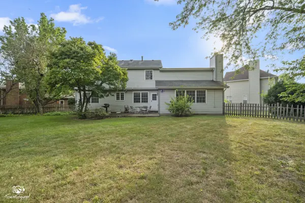 340 Rebecca RD, Joliet, IL 60435