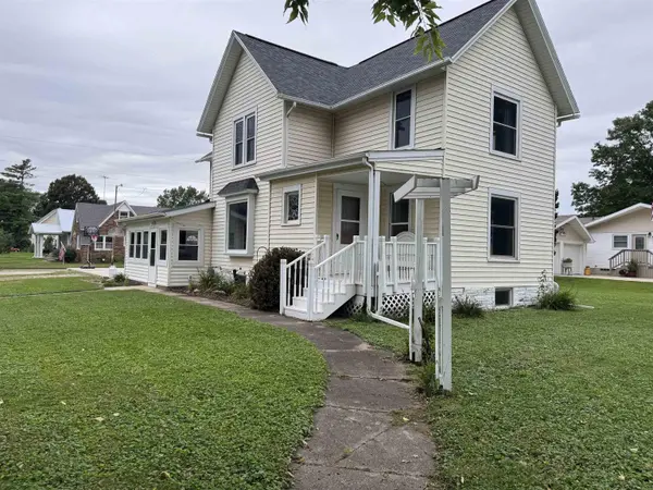 704 6th ST, Allison, IA 50602