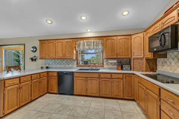 22157 Jay AVE SE, Richmond, MN 56368