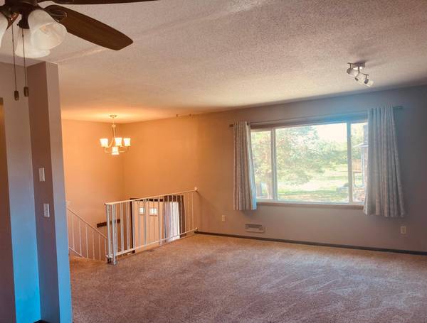 9981 106th PL N, Maple Grove, MN 55369