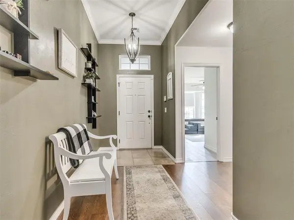 2137 Peacock DR, Edmond, OK 73012