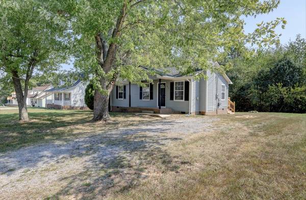 654 Artic Ave, Oak Grove, KY 42262