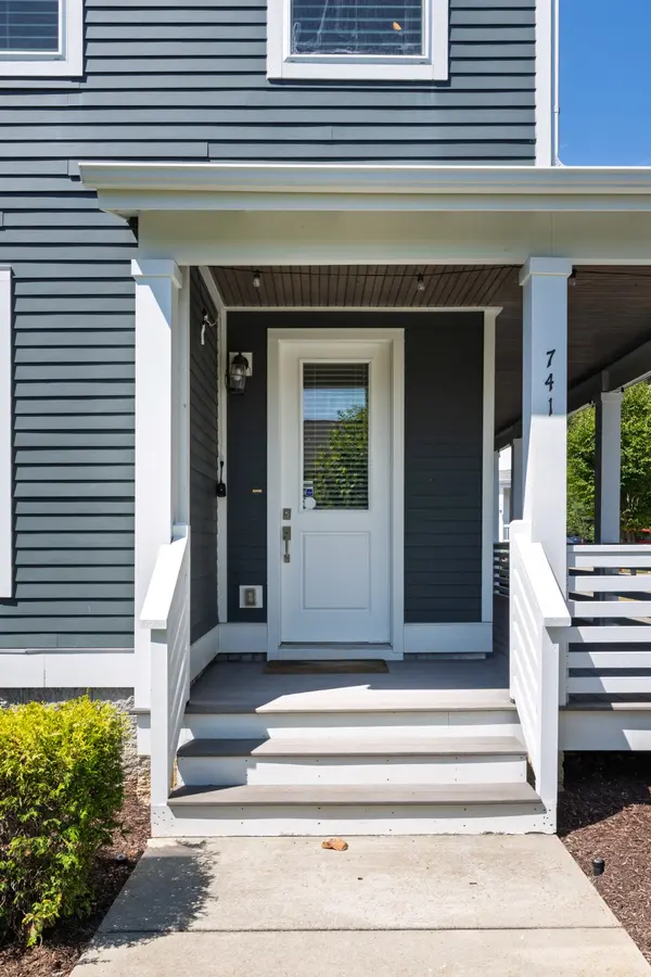 741 Mill Creek Meadow Dr, Nashville, TN 37214