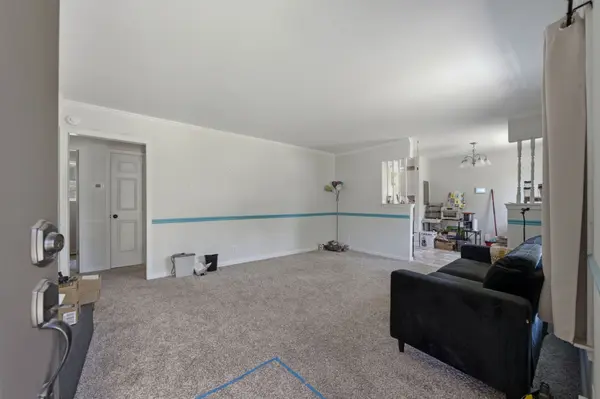 535 Donna Dr, Clarksville, TN 37042