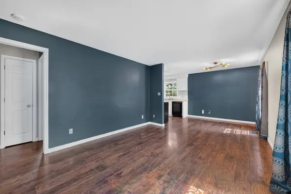 205 Marshall Dr, Clarksville, TN 37042