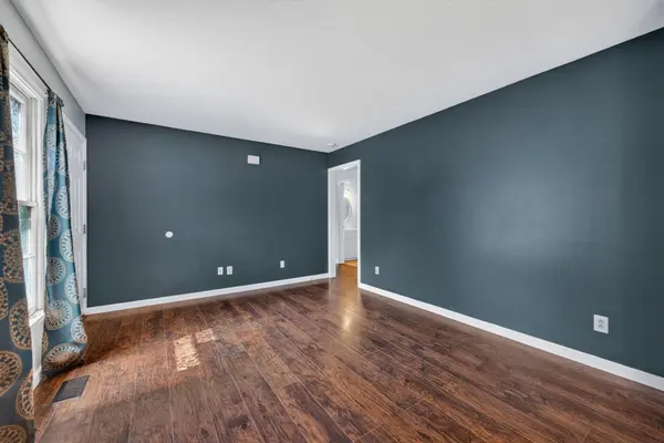205 Marshall Dr, Clarksville, TN 37042