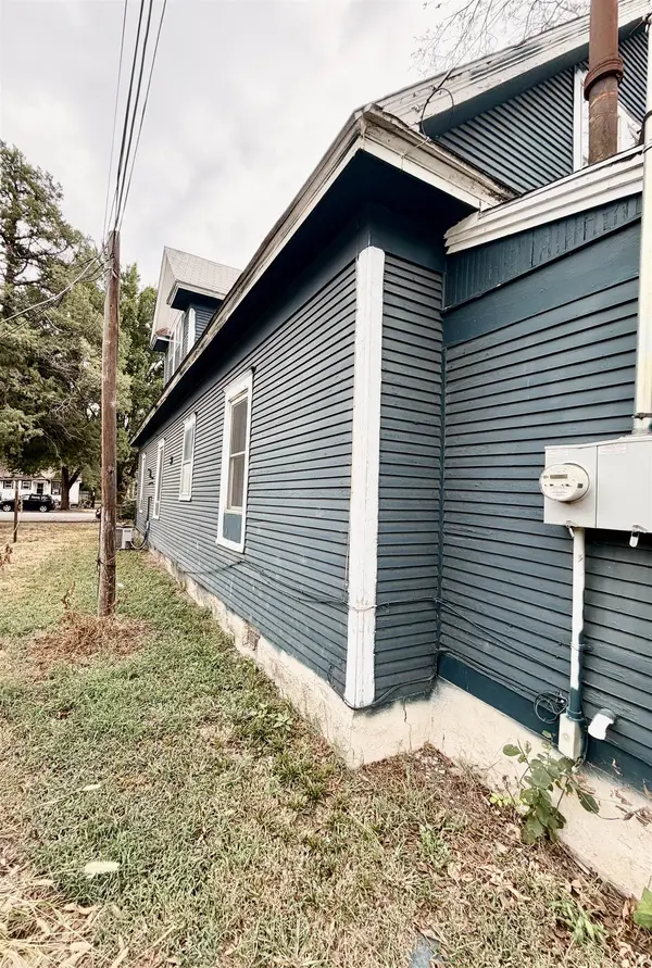 905 S Emporia, Wichita, KS 67211