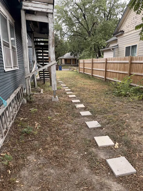 905 S Emporia, Wichita, KS 67211