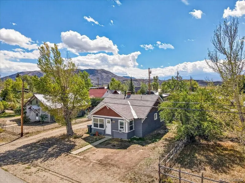 404 S Range, Kremmling, CO 80459