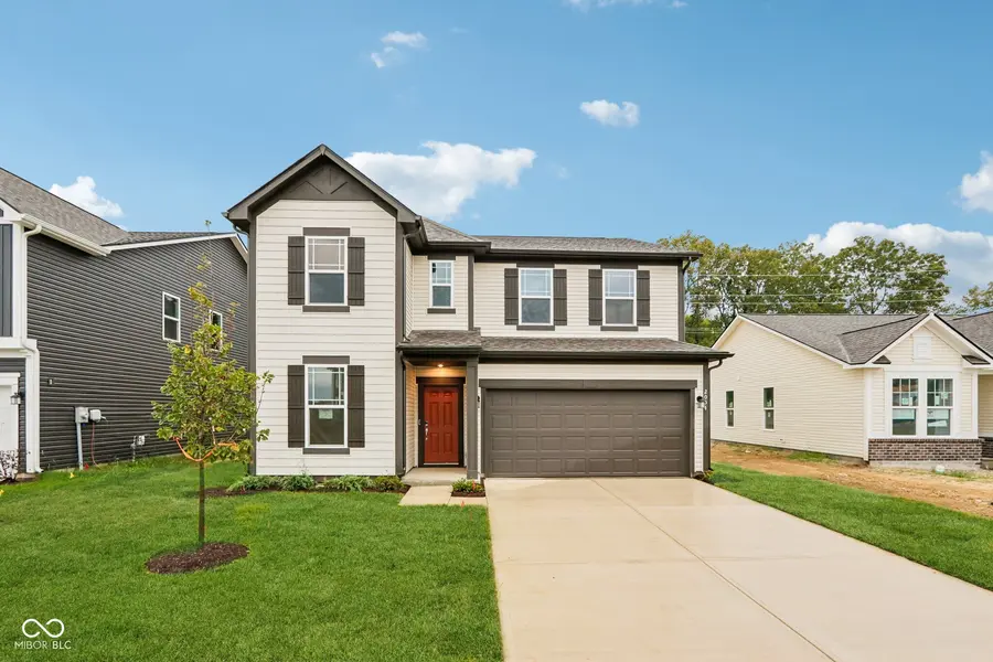 2054 Black Oak DR, Shelbyville, IN 46176
