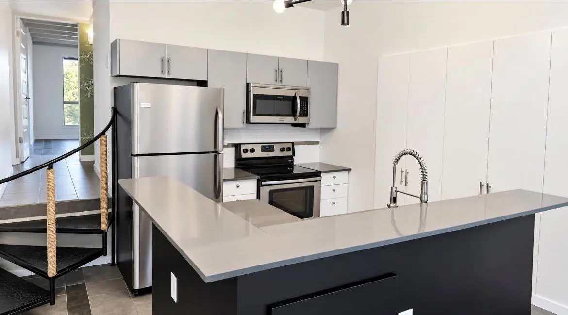 5802 Circulo DR #4D, Lago Vista, TX 78645