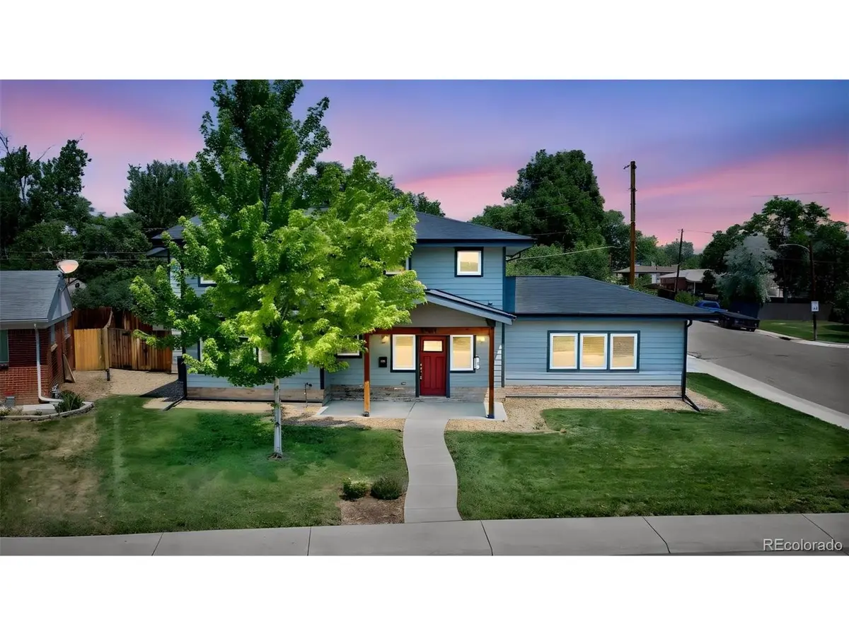 3301 W Union, Englewood, CO 80110