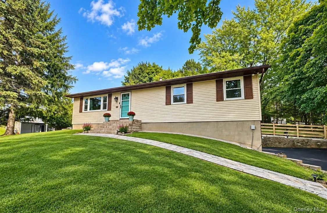 35 Beverly DR, Warwick, NY 10990
