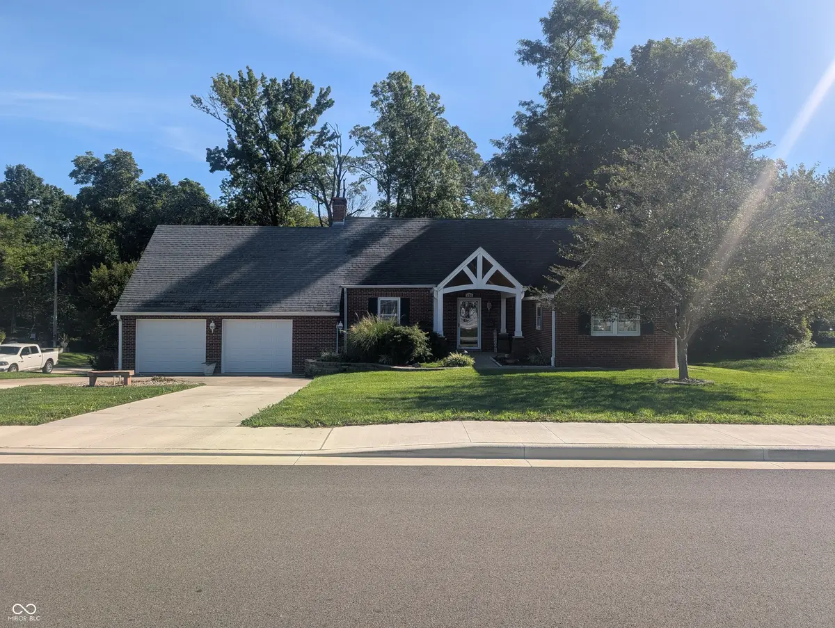 424 S Jennings ST, North Vernon, IN 47265