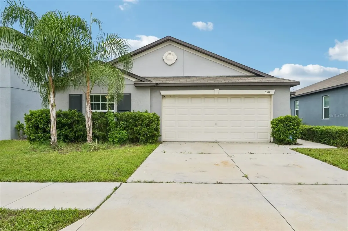 5517 BLUE AZURE DR, Wimauma, FL 33598