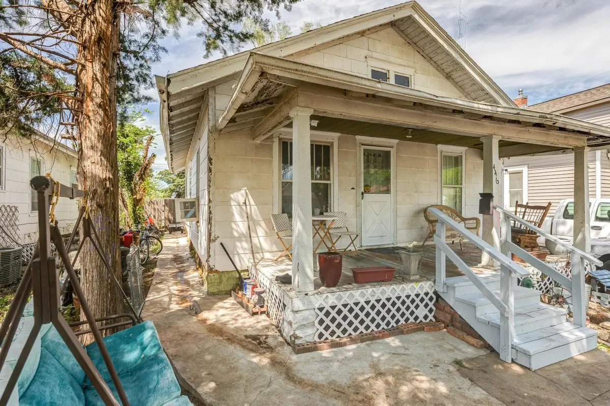 446 S College Ave, Salina, KS 67401