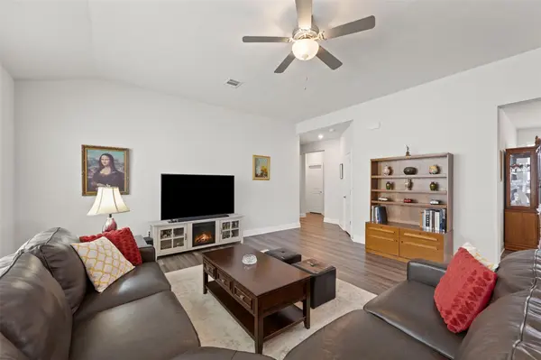 159 Mount Locke RD, Dripping Springs, TX 78620