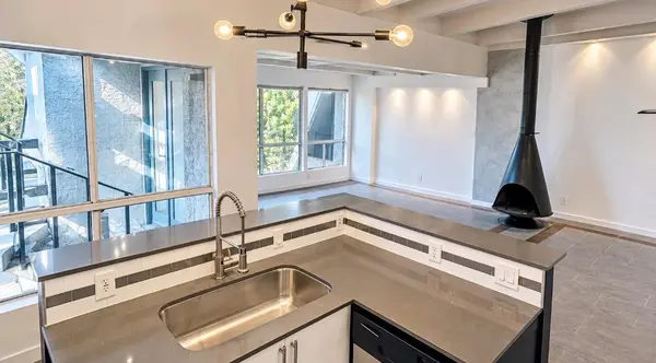 5802 Circulo DR #4D, Lago Vista, TX 78645
