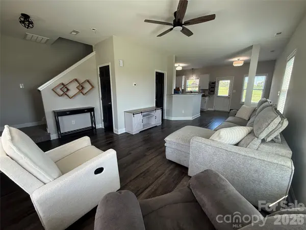 3568 Crow Burk RD, Pageland, SC 29728