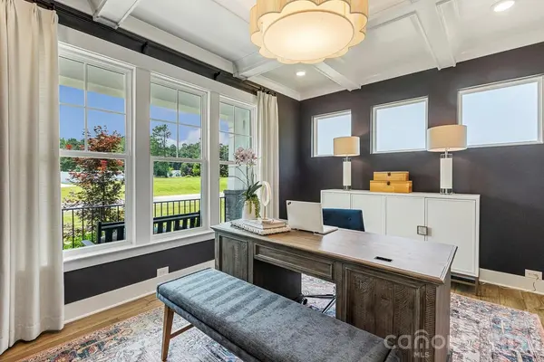 2259 Island View LN NE, Connelly Springs, NC 28612