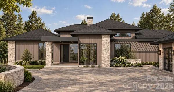 92 Smokey Ridge TRL, Arden, NC 28704